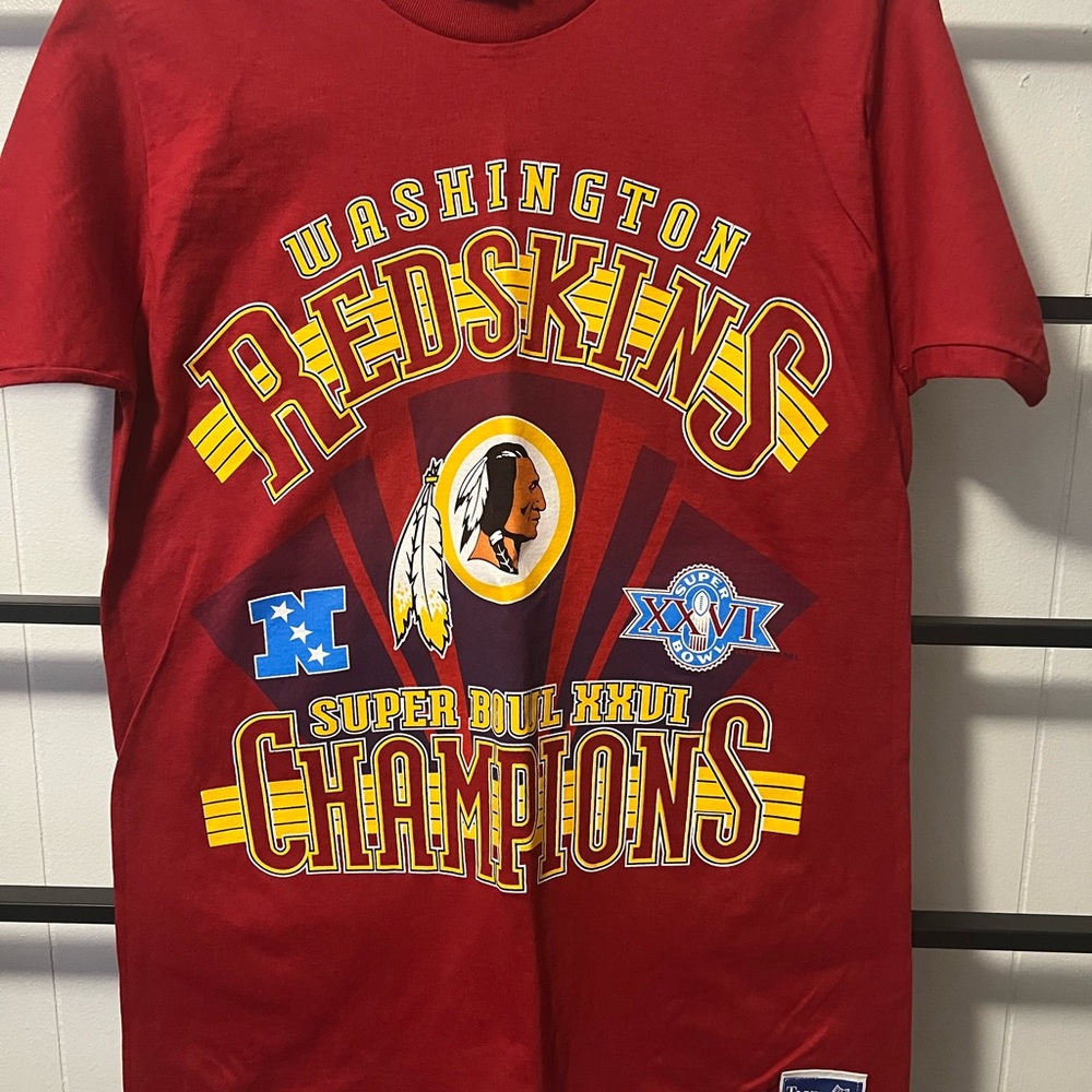 NWT Unisex Size M, Washington Redskins XXVI, 1992 Shirt, A9